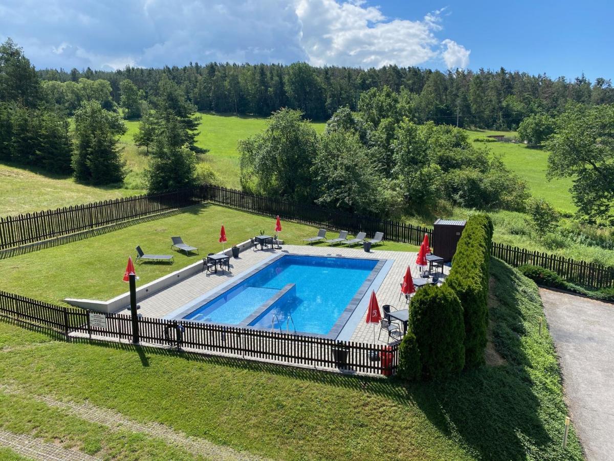 Kamejk 3* Kamyk nad Vltavou