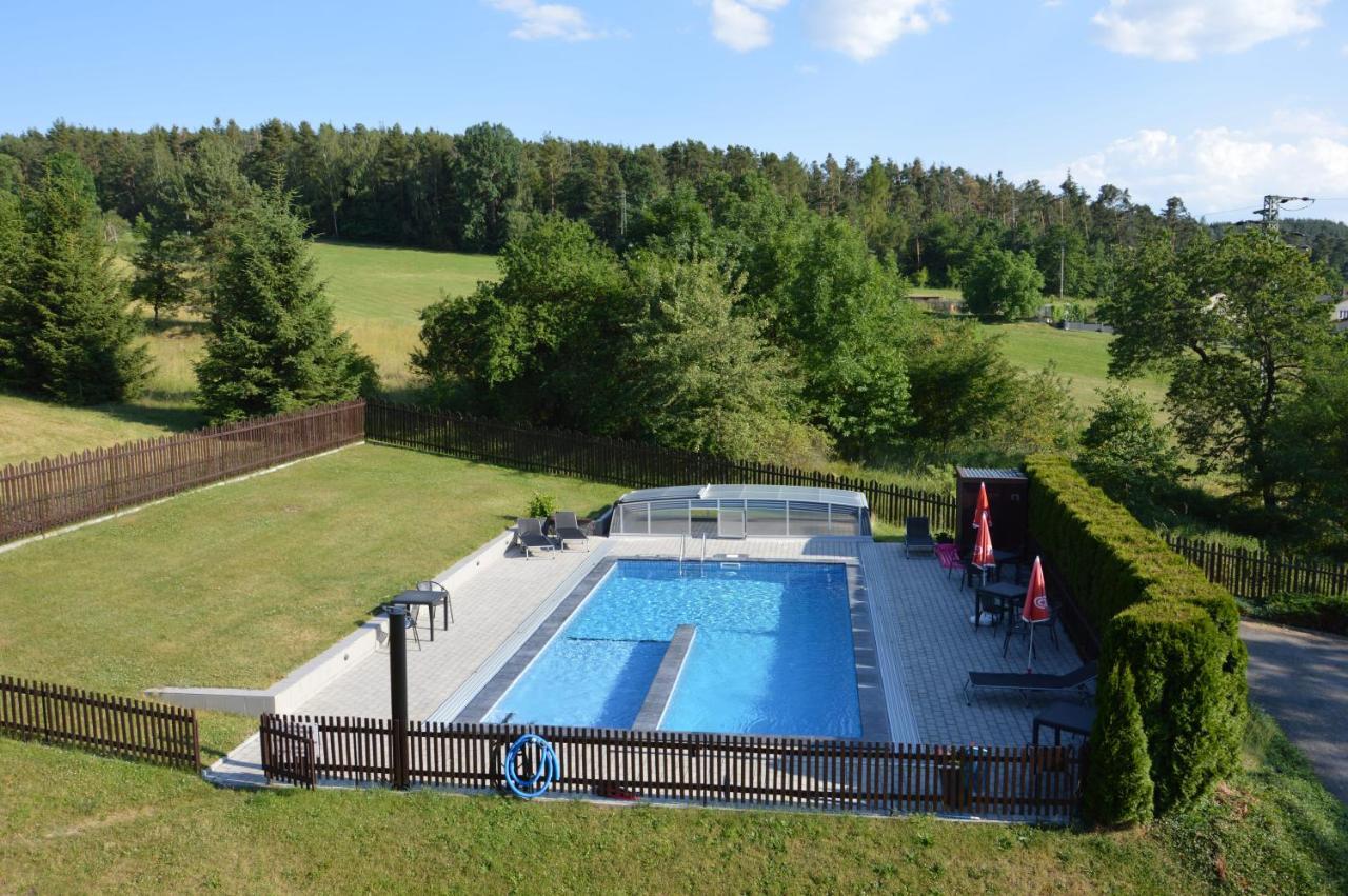 Kamejk 3* Kamyk nad Vltavou
